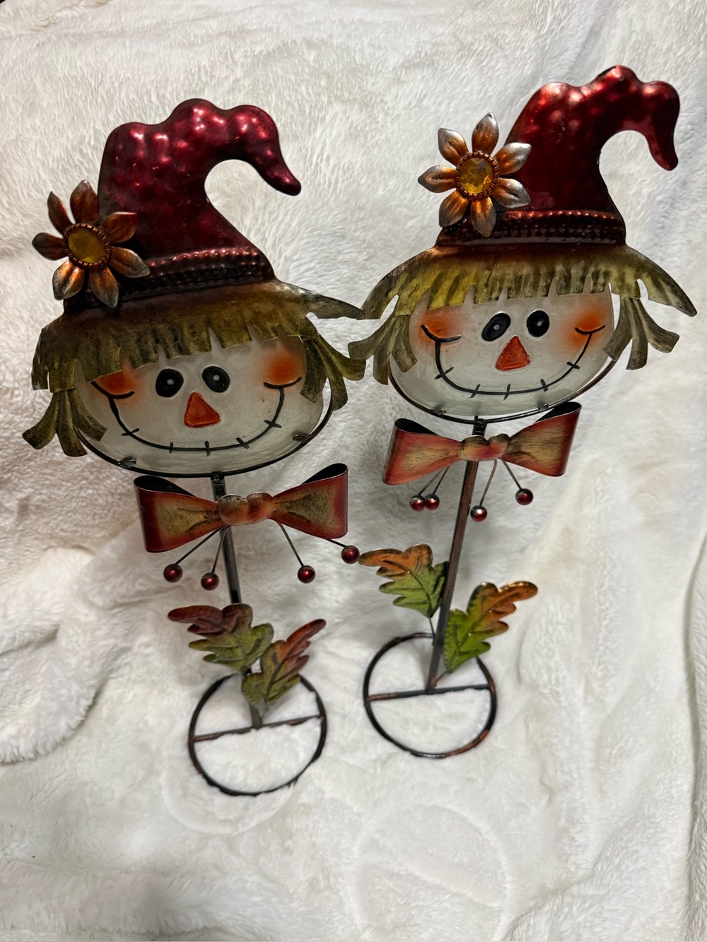 Pair of Metal Scarecrow Garden Stakes - Fall Harvest Yard Decor
